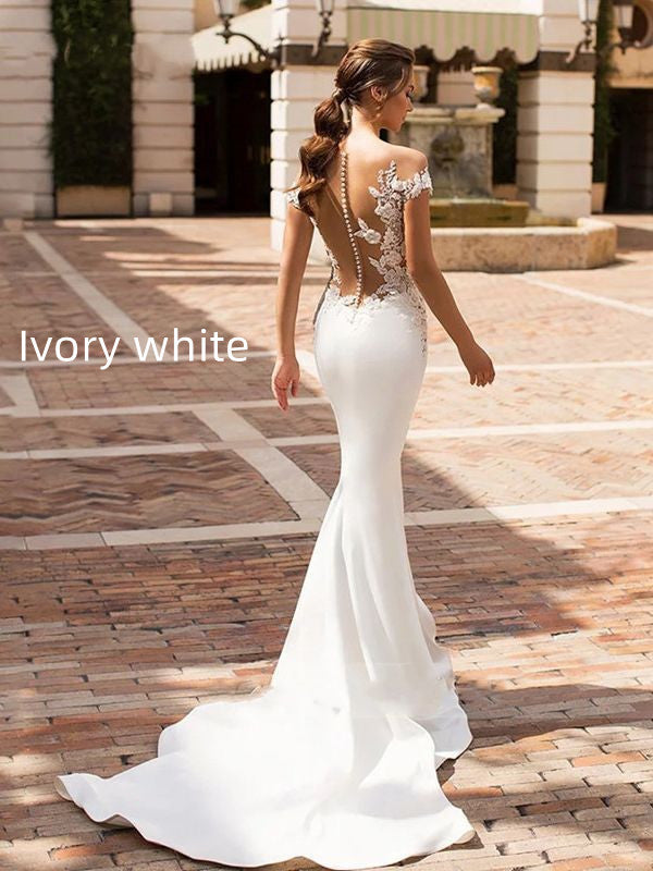 Sleeveless Long Fishtail Wedding Dress