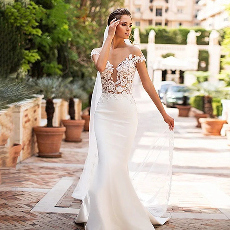 Sleeveless Long Fishtail Wedding Dress